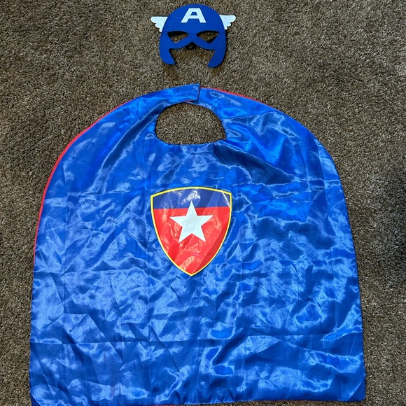Set of 4 Toddler superhero mask and cape - Picture 1 of 4